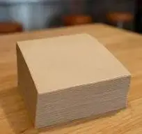 AR000149þServiettes de table Kraft 33x33 2 400 pieces 1 pli